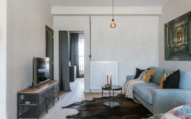 Industrial Apartment With Terrace in Antwerp