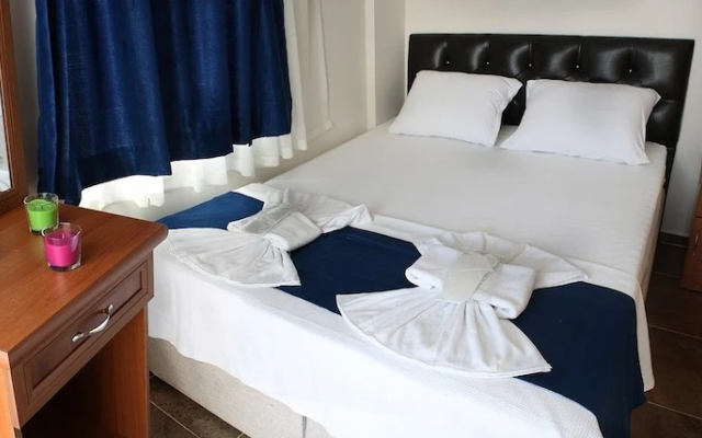 Cesme Marti Apart Otel