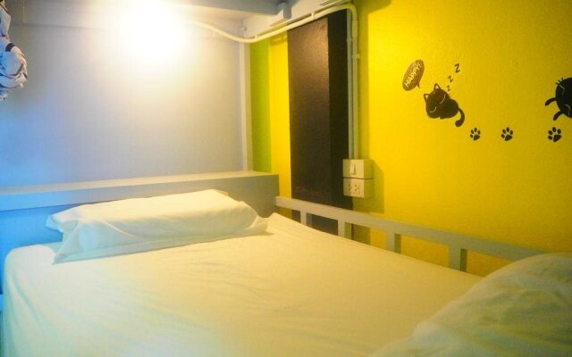Me U Hostel