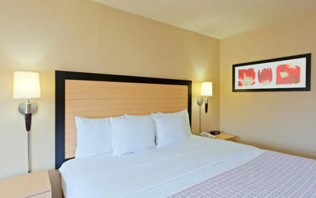 La Quinta Inn & Suites Armonk