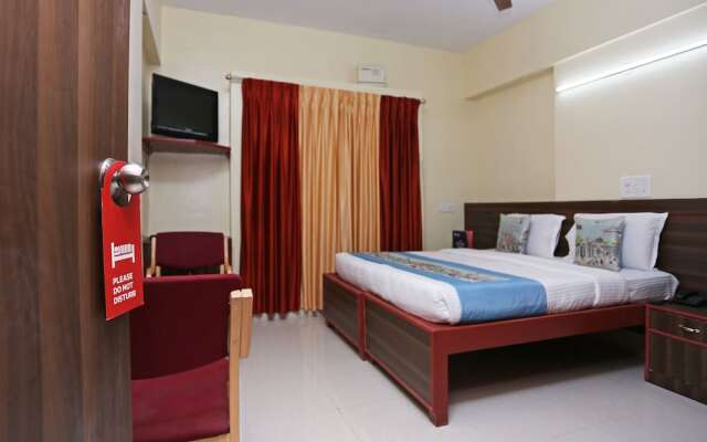 OYO 9904 Vyshakh Hotel
