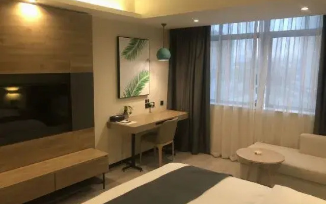 Shankee Tea Style Hotel (Shaoguan Qujiang Nanhua Temple)