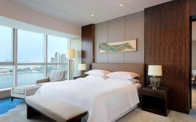 Sheraton Zhanjiang Hotel