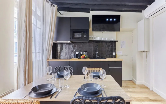 Apartement Pantheon Ile Saint Louis 2 Bdrs