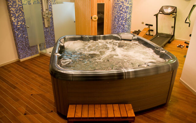 Alexandros Boutique Hotel