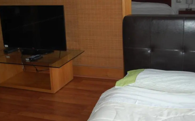 Nunes Suite La Concepcion