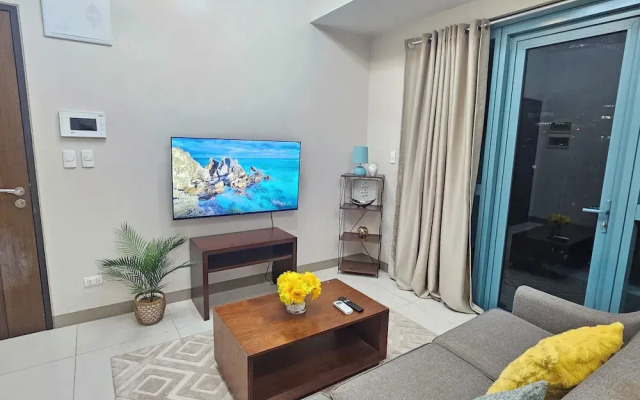 One Uptown Residence