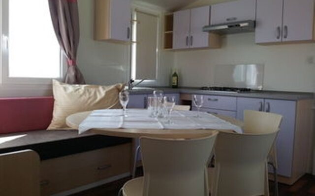 Mobile Homes Peros