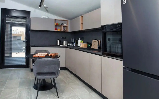 Glyfada Luxury Design Penthouse With Prive Terrace