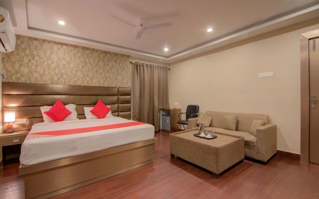 Hotel Skylawn by OYO Rooms