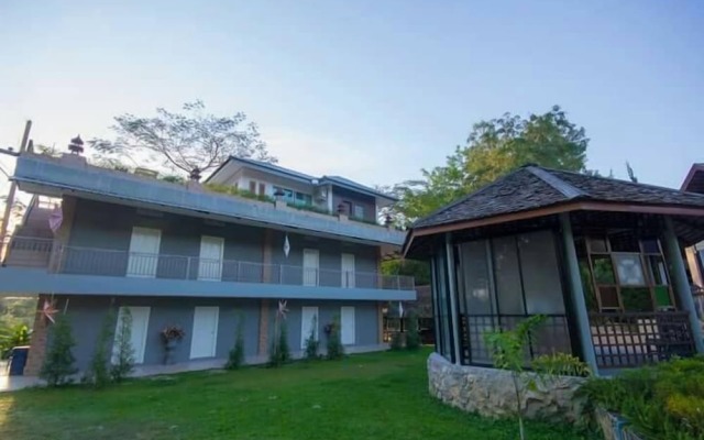 Season Namkorn Resort