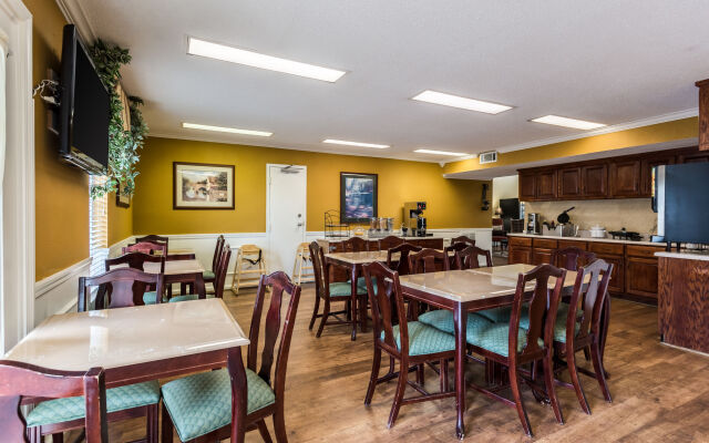 Econo Lodge Tupelo Barnes Crossing