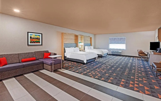 Holiday Inn - Amarillo East, an IHG Hotel