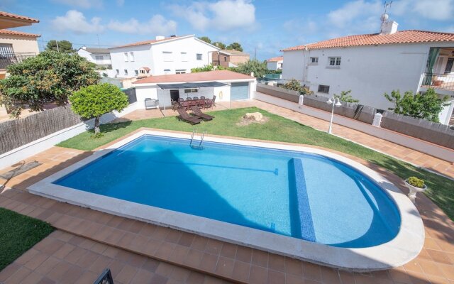 Casa En Calafell Con Piscina Privada(R91)