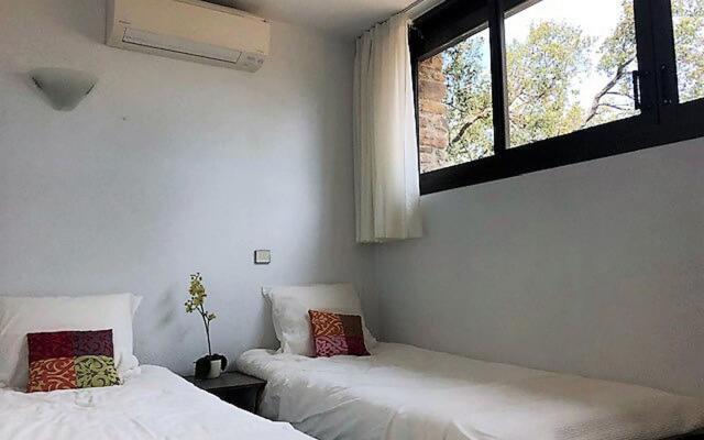 Comfy villa in Bormes-les-Mimosas with swimming pool