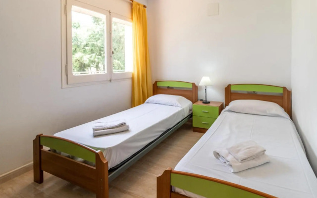 LA FARELLA 60 apartamento bien ubicado con balcón