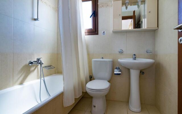 Villa Nikolas Large Private Pool A C Wifi - 1612