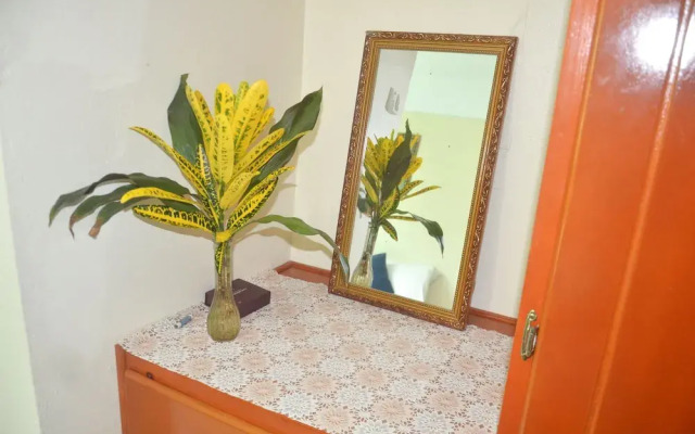 Louislyn Apartments