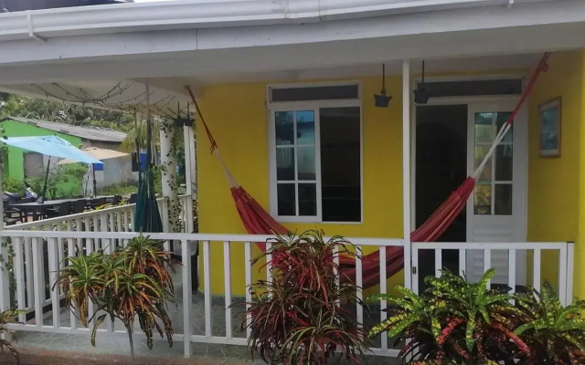 Big V Raizal Home