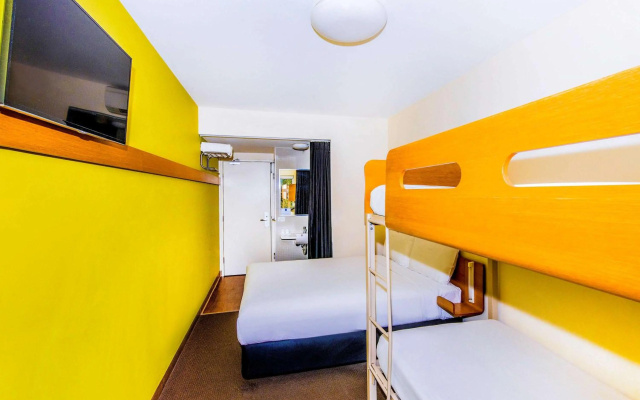 ibis budget Sydney Olympic Park – Guest Rooms – Sydney