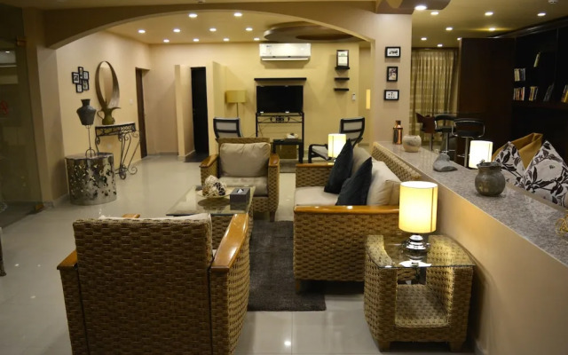 Ata Ali Hotel