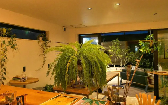 Hotel Local Base