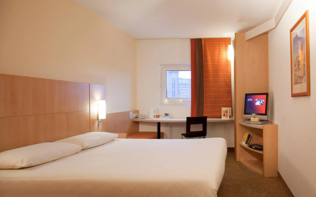 Ibis Leeds Centre Marlborough Street