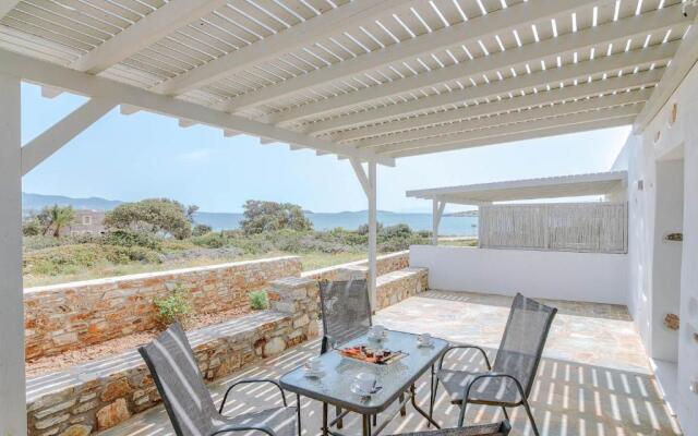 Sand & Waves House
