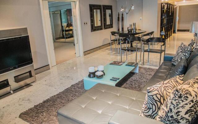 Orfeo Suites
