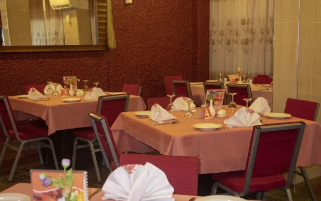 Ssnit Guest House