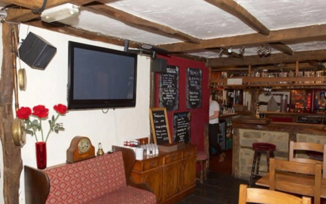 The Heath Inn