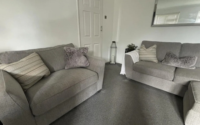 Romford Cozy Retreat