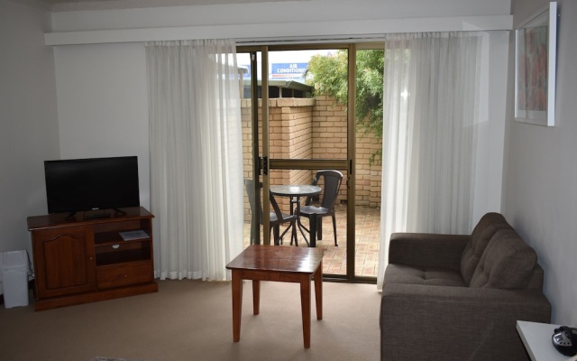 Comfort Inn Admiral – Guest Rooms – Bunbury