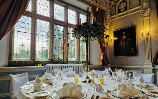 Lewtrenchard Manor