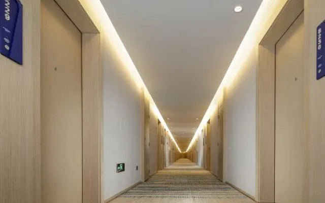 Kyriad Marvelous Hotel (Chengdu Overseas Chinese Town Happy Valley Store) – Hotel Rooms – Chengdu