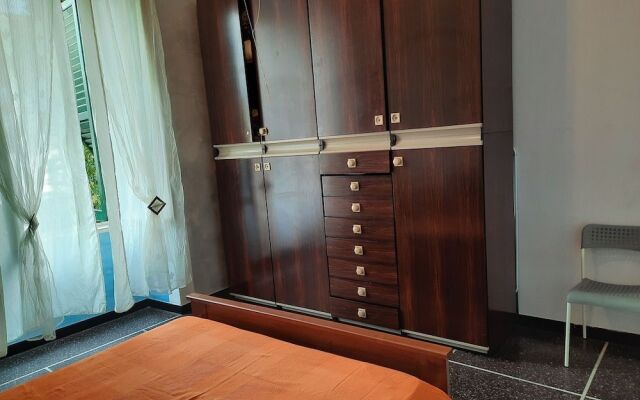 Appartamento a Invrea Posto Auto Incluso