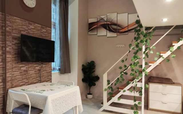 Comfortable and Homey apartment in downtown