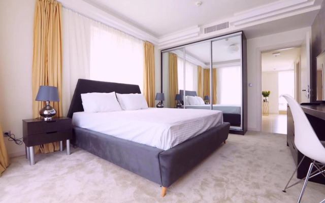 33rd floor luxury apartment spa & fitness