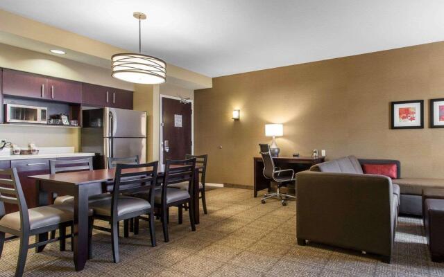 Comfort Suites Youngstown North