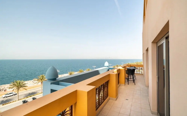 Stunning 2BR Apt Palm Jumeirah