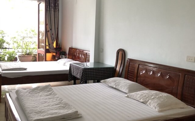 Huong Thuy Guesthouse