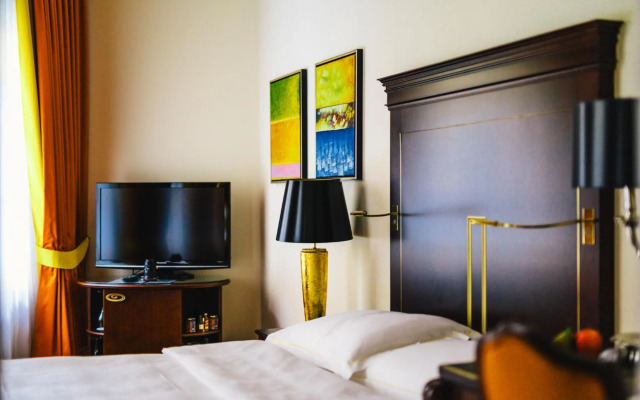 Relais & Châteaux Hotel Bülow Palais