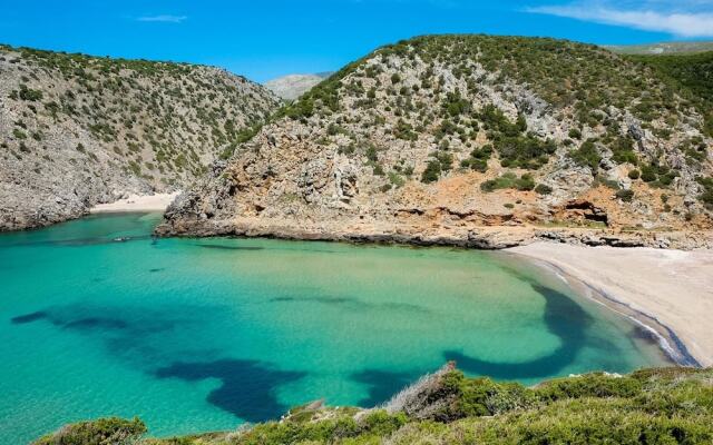 Sa Domu Sarda - Two Bedroom Apartment 1