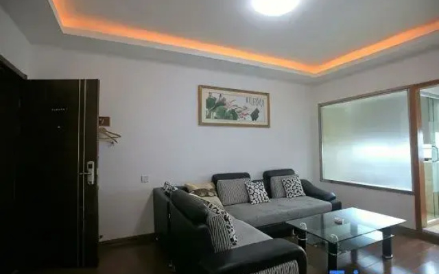 Longzhichuan Hotel