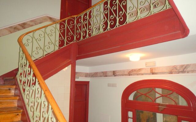 Estrela Charming Rooms by Host-Point