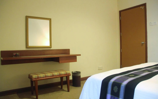 The Maple Suite