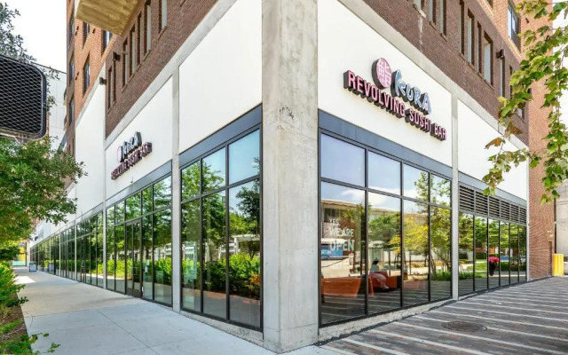 Stunning Midtown Suites by Sonder