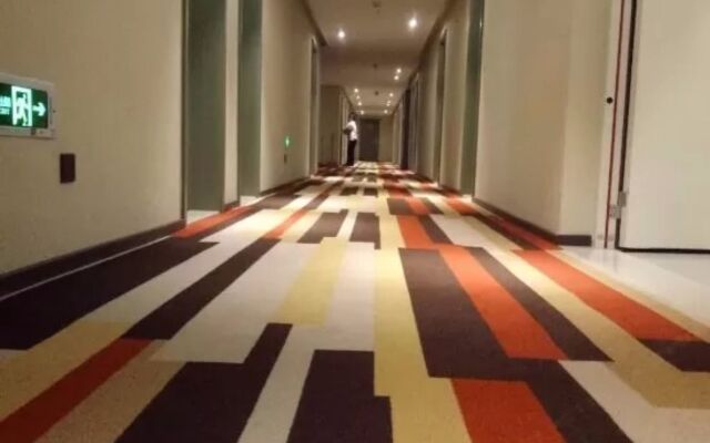 Ibis Dujiangyan Hotel