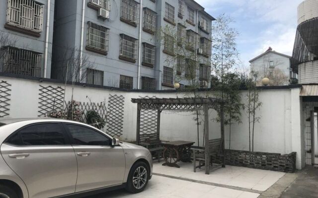 Wuzhen Xinxing Guesthouse