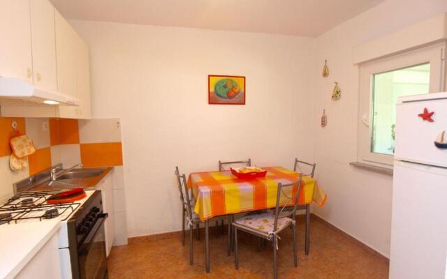 Apartments Blue 611